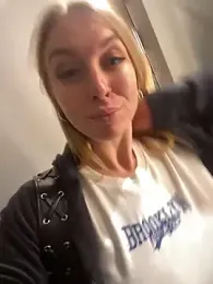 Sweet___Emily stripchat stream image