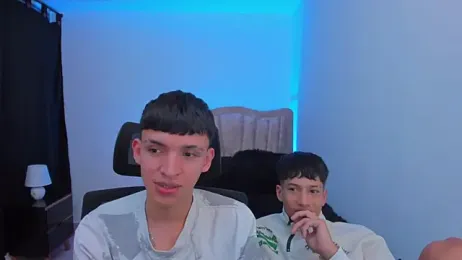 Juan_Nd_Steven stripchat stream image