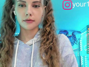 VikkiExtraCheese bongacams stream image