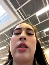 Holly_Play stripchat stream image