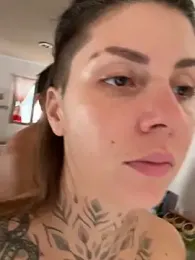 Izy_cute_ stripchat stream image