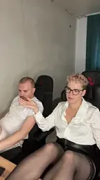 MrMrsRight stripchat stream image