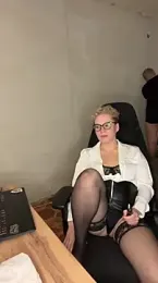 MrMrsRight stripchat stream image