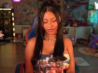 lovenzia camsoda stream image