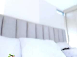 foxy-boobs camsoda stream image