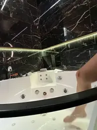 capu-x stripchat stream image