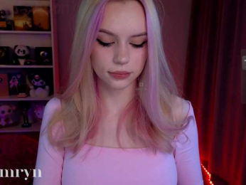 fymryn bongacams stream image