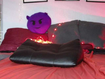 Devilsbride bongacams stream image