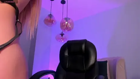 LexieWayne stripchat stream image