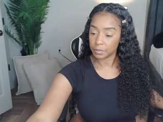 january-rose camsoda stream image