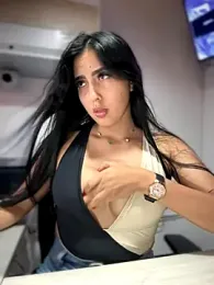 Sofia_Collins- stripchat stream image