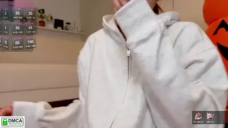 SUZU_ stripchat stream image