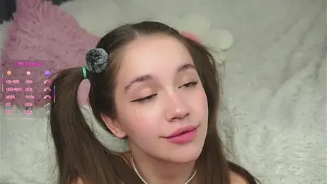 AmiLewis stripchat stream image