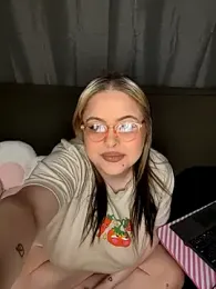 ChubbyBubs stripchat stream image