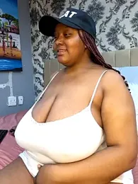 Thasha8 stripchat stream image