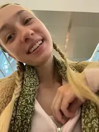 Lia__Love stripchat stream image