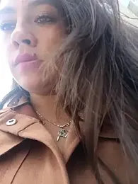 LIZ-06_ stripchat stream image