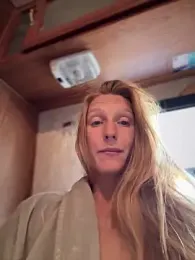 GoldenFlameGoddess stripchat stream image