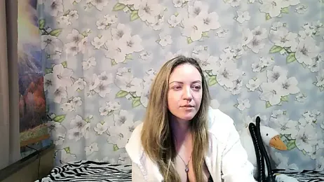 KattyLuuu stripchat stream image