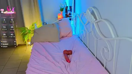 KateBleare stripchat stream image