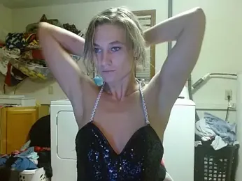 missymilf stripchat stream image