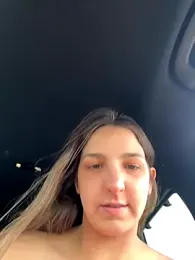 DoriDeluxe66 stripchat stream image