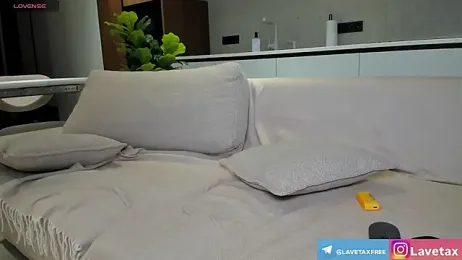 lavetax1 stripchat stream image