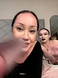 RollingGirls stripchat stream image