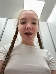 bambi_lu stripchat stream image