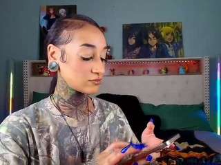 starryari69 camsoda stream image