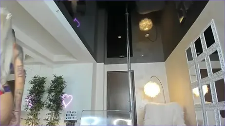 LisaAkira stripchat stream image