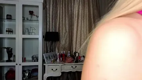 AnneFoxy stripchat stream image