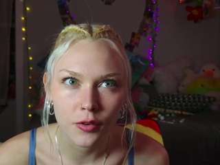 lilfknsquirt camsoda stream image