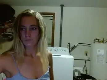 missymilf stripchat stream image