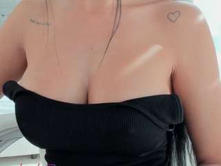 diamondt33n camsoda stream image