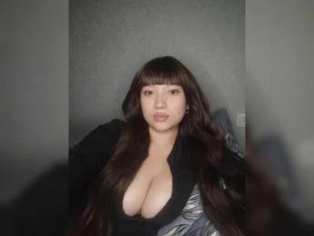 Goldlove10 bongacams stream image