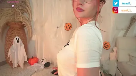 Anavi_ stripchat stream image