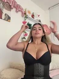 oriana_zoeee stripchat stream image