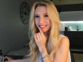 bella-sweeet camsoda stream image, 24.10.2025 18:10