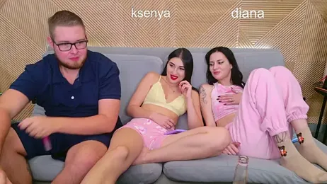 Ksenny stripchat stream image