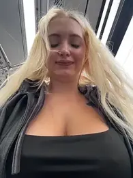 Milkyy_wway stripchat stream image