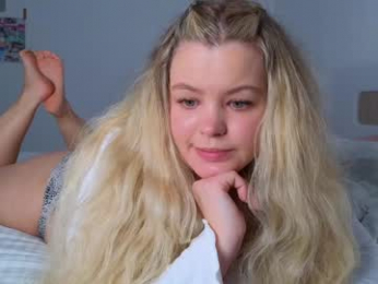 dianaholiday chaturbate stream image