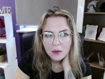 Soft-Zoey bongacams stream image