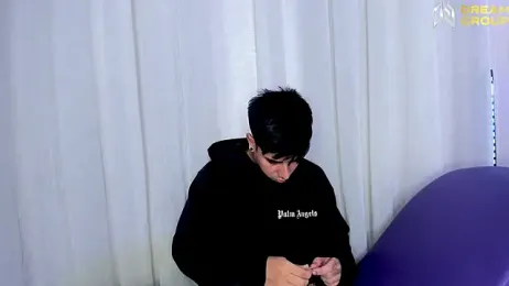 Yourslust_ stripchat stream image