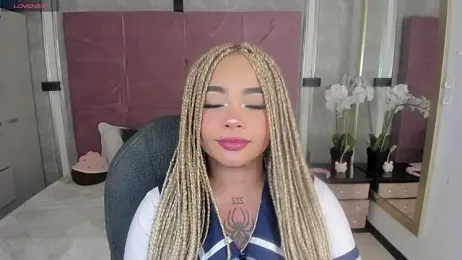 conny__curly stripchat stream image