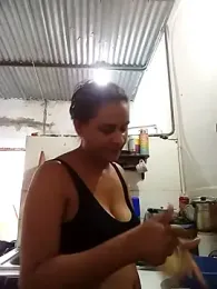 Andreita_95 stripchat stream image