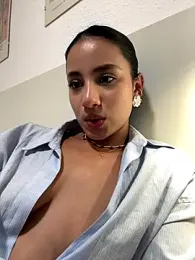 Ale_Lewis stripchat stream image