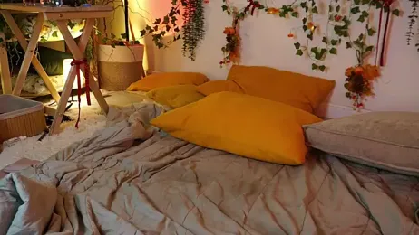 ScarletBlaze stripchat stream image