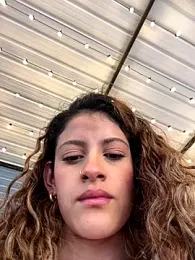 alana15 stripchat stream image