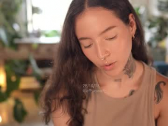 effylowell_ chaturbate stream image